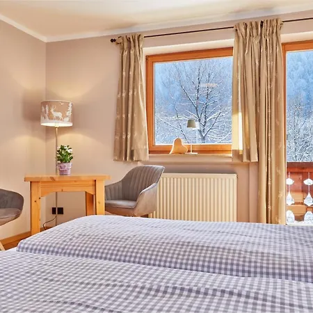 Gaestehaus Brandnerhof Inn Garmisch-Partenkirchen