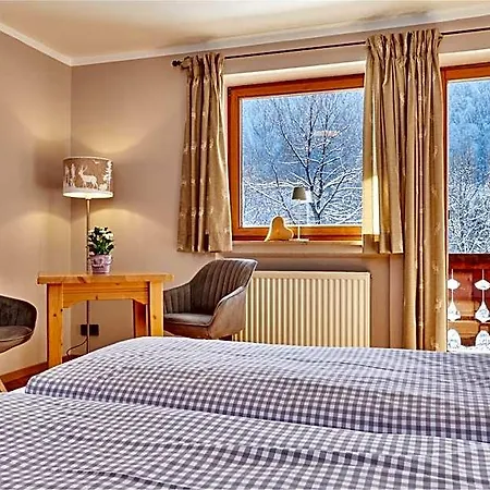 여관 Gaestehaus Brandnerhof 가르미슈파르텐키르헨