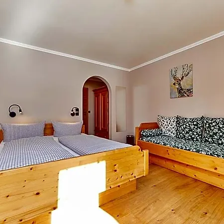 Gaestehaus Brandnerhof 여관 3*