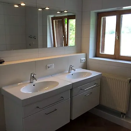 여관 Gaestehaus Brandnerhof 가르미슈파르텐키르헨