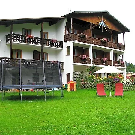 Gaestehaus Brandnerhof 여관 3*